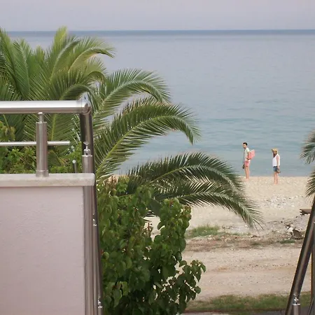 Sea Breeze 2 Apartamento *
